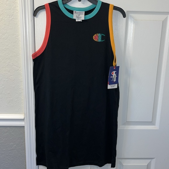 ✅✅Champion Women's Campus Tank Dress size medium - Picture 6 of 9